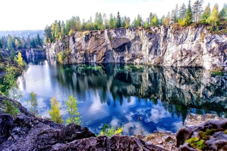 Добраться из Санкт-Петербурга в Карелию: разбор маршрутов, транспорта и времени в пути