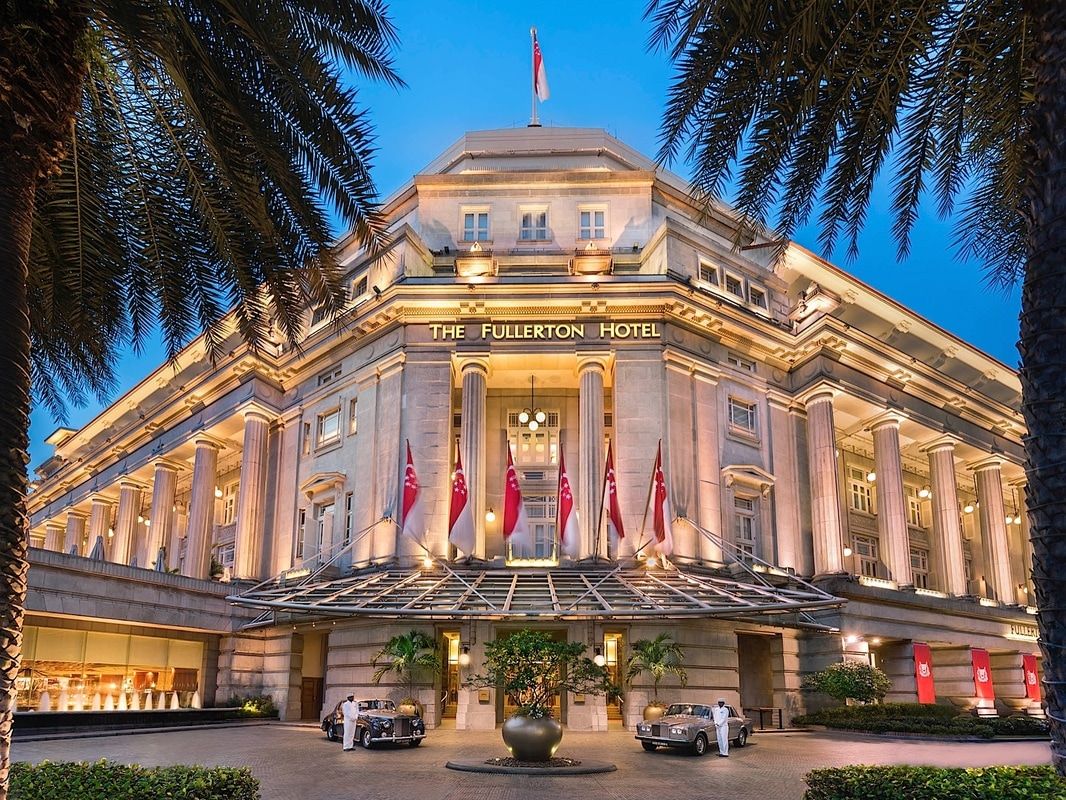 The Fullerton Hotel