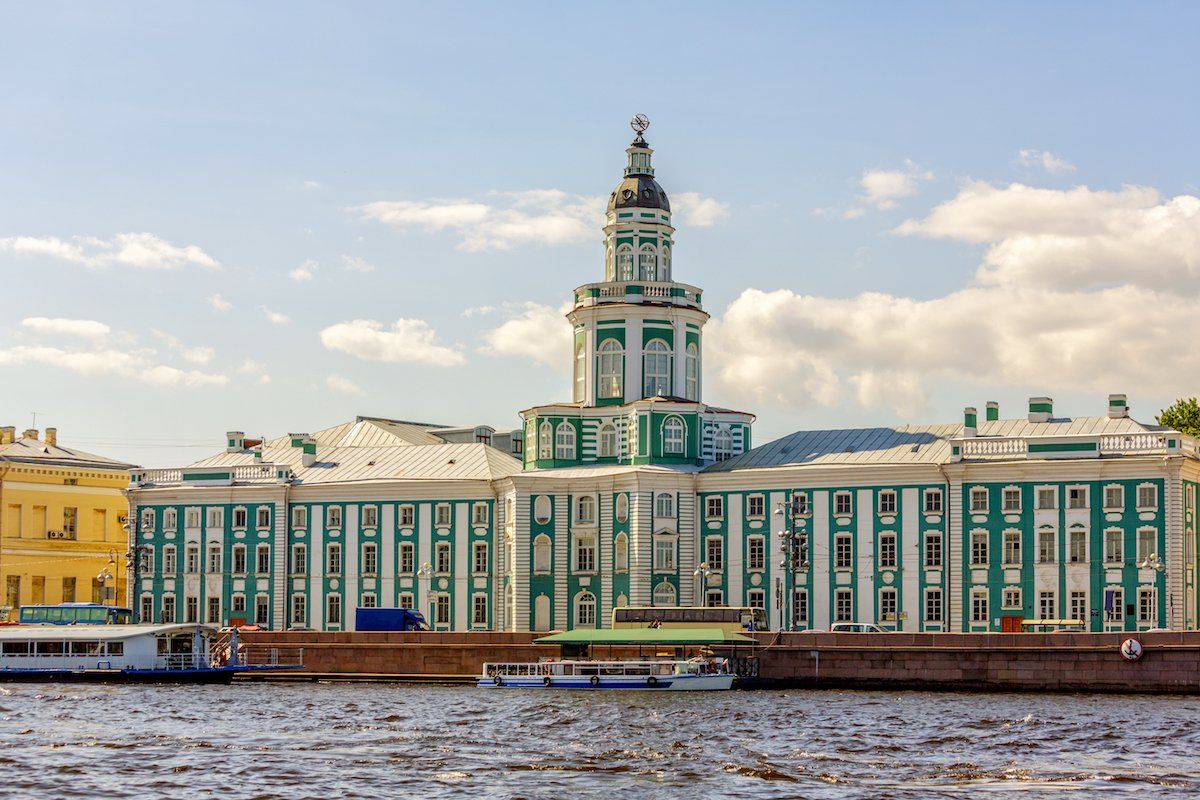Кунсткамера в Санкт-Петербурге