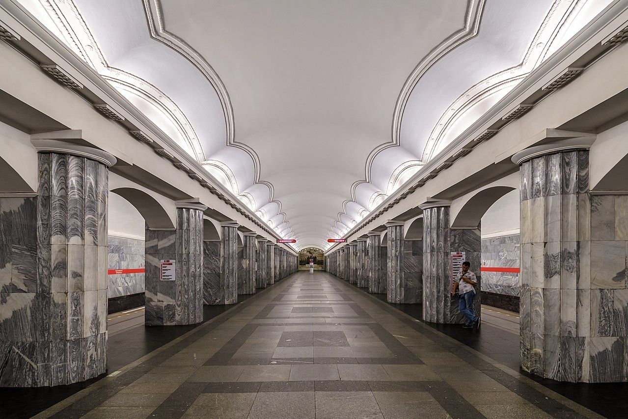 Станция метро Балтийская