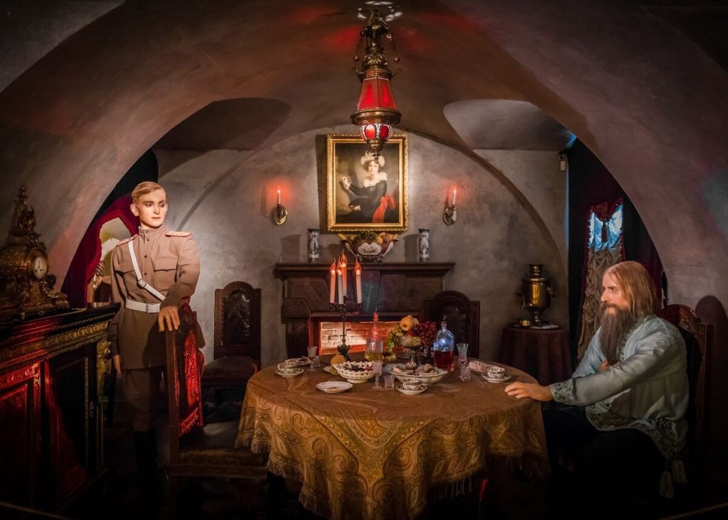 Петербург Распутина: маршрут по тайнам Мойки, легендам Юсуповского и мрачным историям императорской столицы