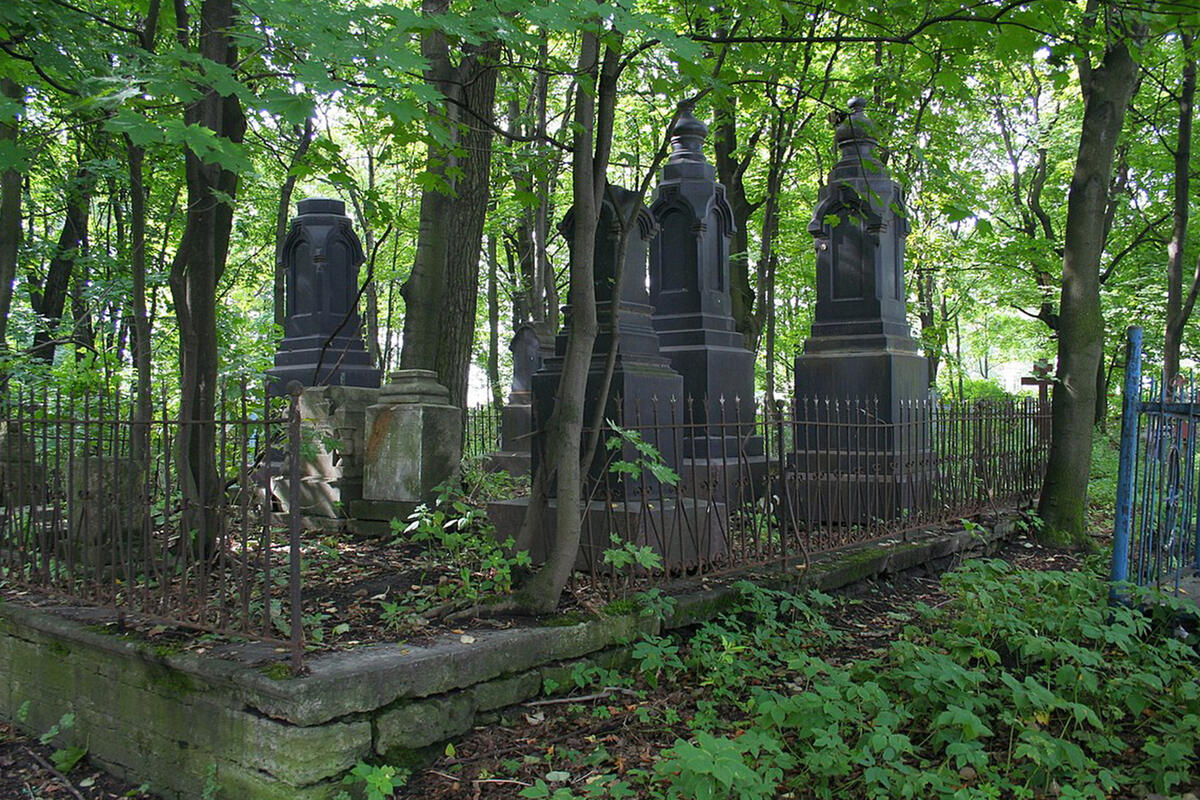 Громовское кладбища